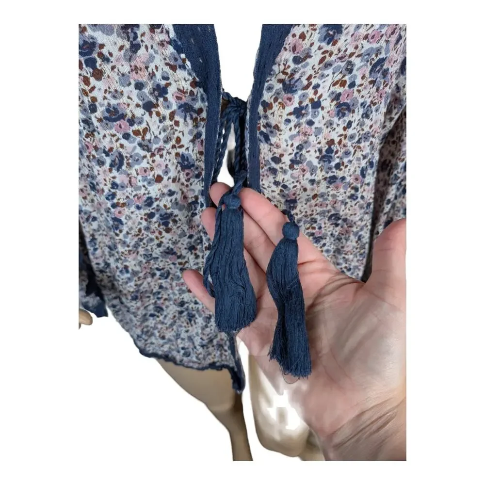 Nalini Anthropologie Blue Floral Kimono Top One Size OS Crochet Lace Tassel Boho